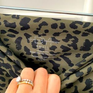 Perfect condition DYI 7/8 length high waisted pant.